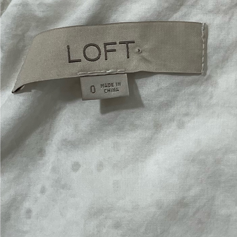 LOFT White Eyelet Mini Dress Flutter Sleeves Size 0 - Picture 8 of 11